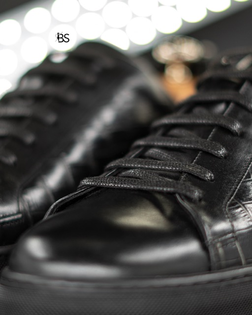 Men’s Vans Shoes, Model 087, Natural Suede Leather with Croco Side Pattern, Lace-Up, Black Sole
