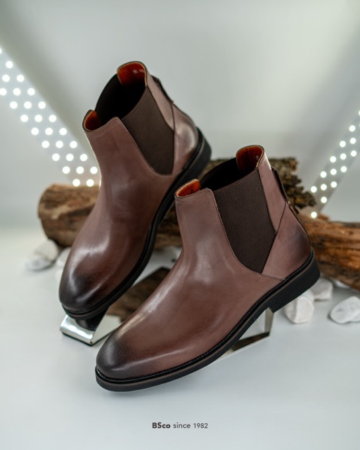   Men's Boots, Model B0070S, Genuine natural suede leather, EPR Sole, Button Closure