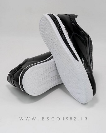 Men’s Vans Model: 090 