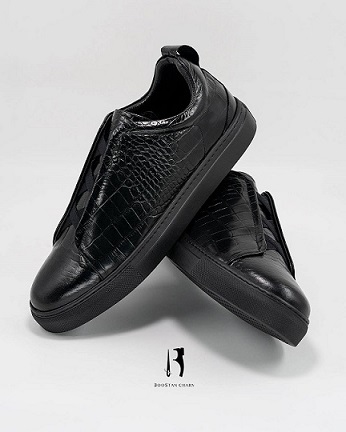 Men’s Vans Model: 090